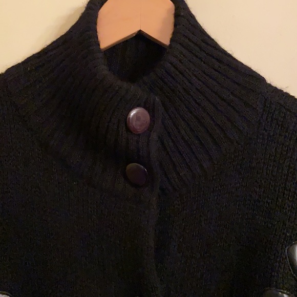 (Like new) Vintage oversized 90s Sweater Coat with Black pleather appliqué - Picture 4 of 9